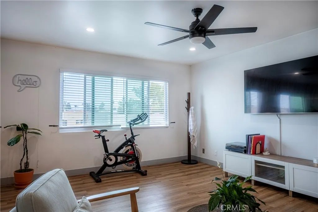 1187 E 3rd 209, Long Beach, California 90802 home-pic-12